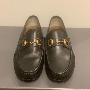 GUCCI ROOS HORSEBIT BURNISHED LEATHER LOAFERS